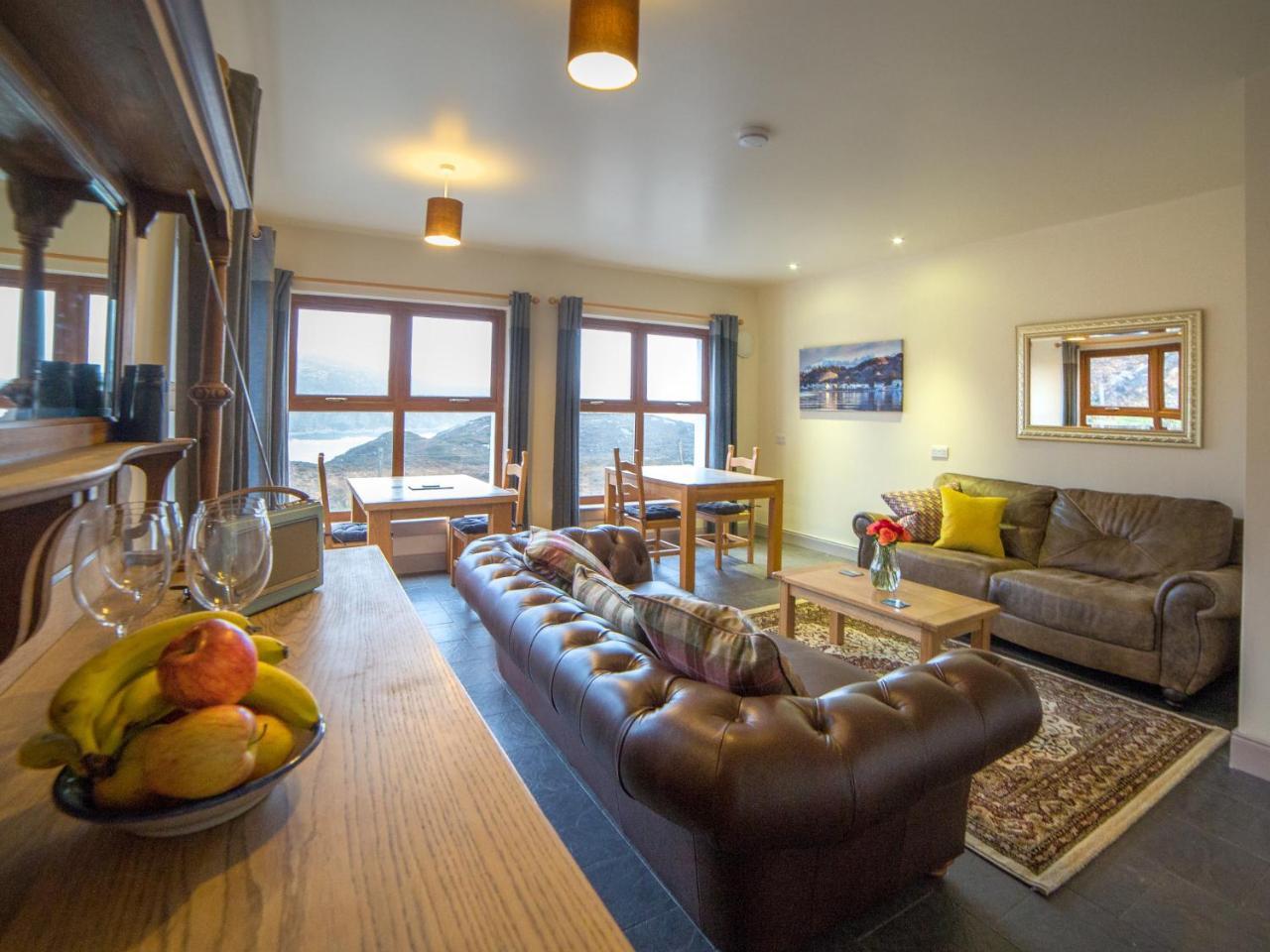 Kirkaig Lodge Лохинвер Экстерьер фото
